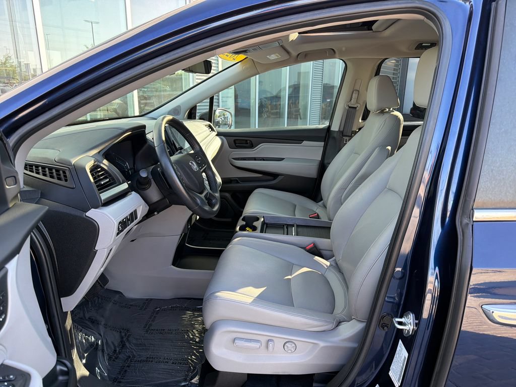 Used 2023 Honda Odyssey EX-L image 9