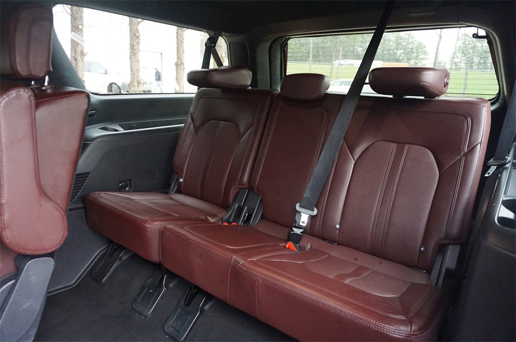 Used 2024 Ford Expedition Max Limited image 18