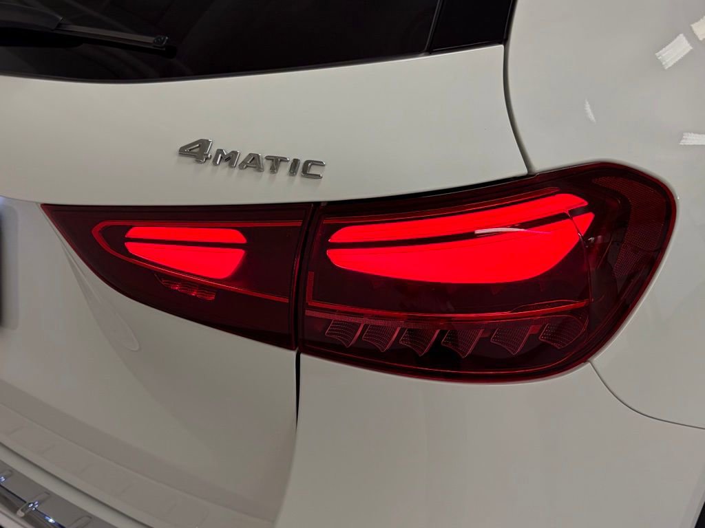 Certified 2025 Mercedes-Benz GLA 250 4MATIC image 9