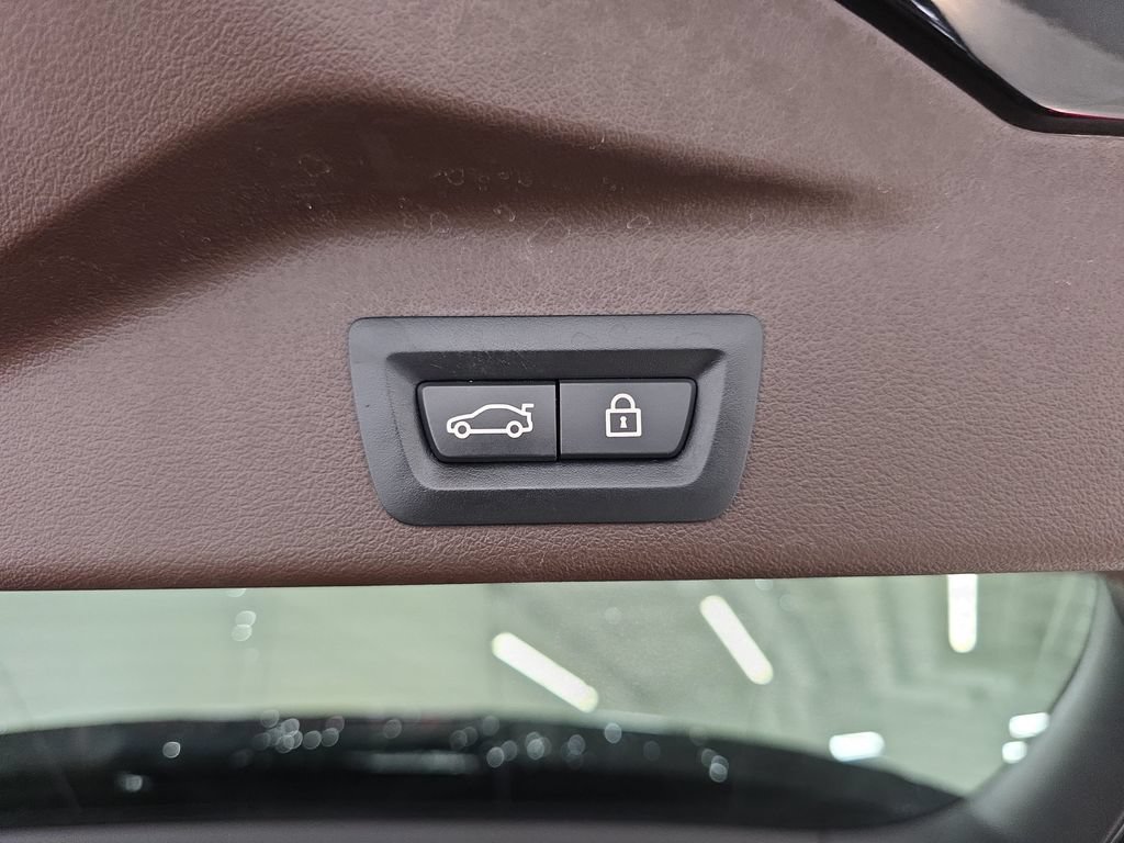 Used 2019 BMW X5 xDrive40i w/ Premium Package AWD/4WD image 31