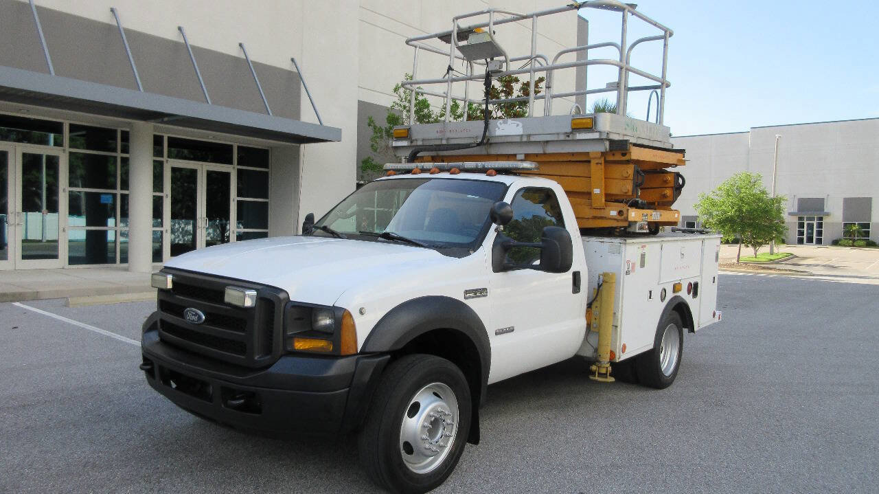 Used 2007 Ford F550 2WD Regular Cab Super Duty