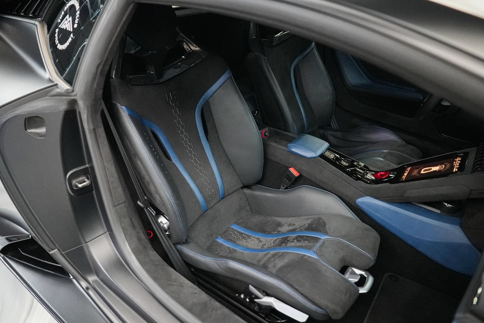 Used 2023 Lamborghini Huracan Tecnica RWD image 48