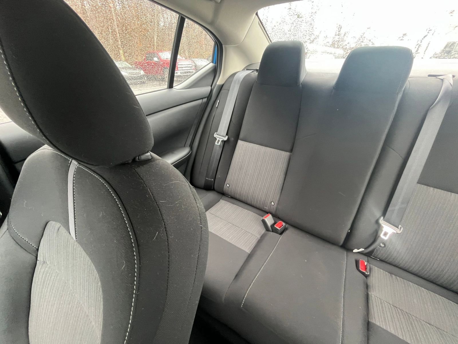 Used 2025 Nissan Sentra SV image 33