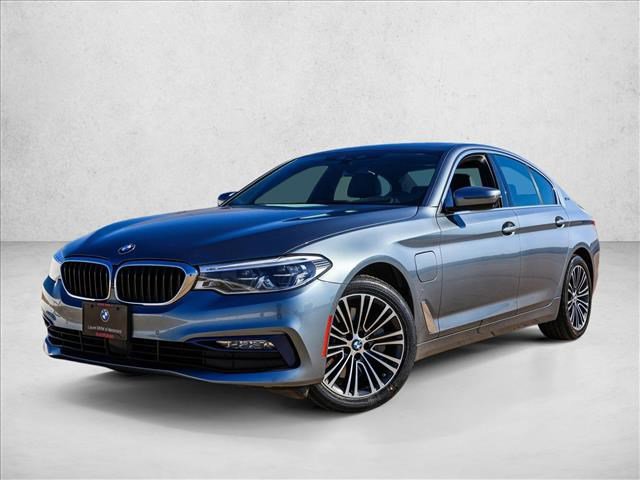 Used 2018 BMW 530e xDrive w/ Premium Package 2