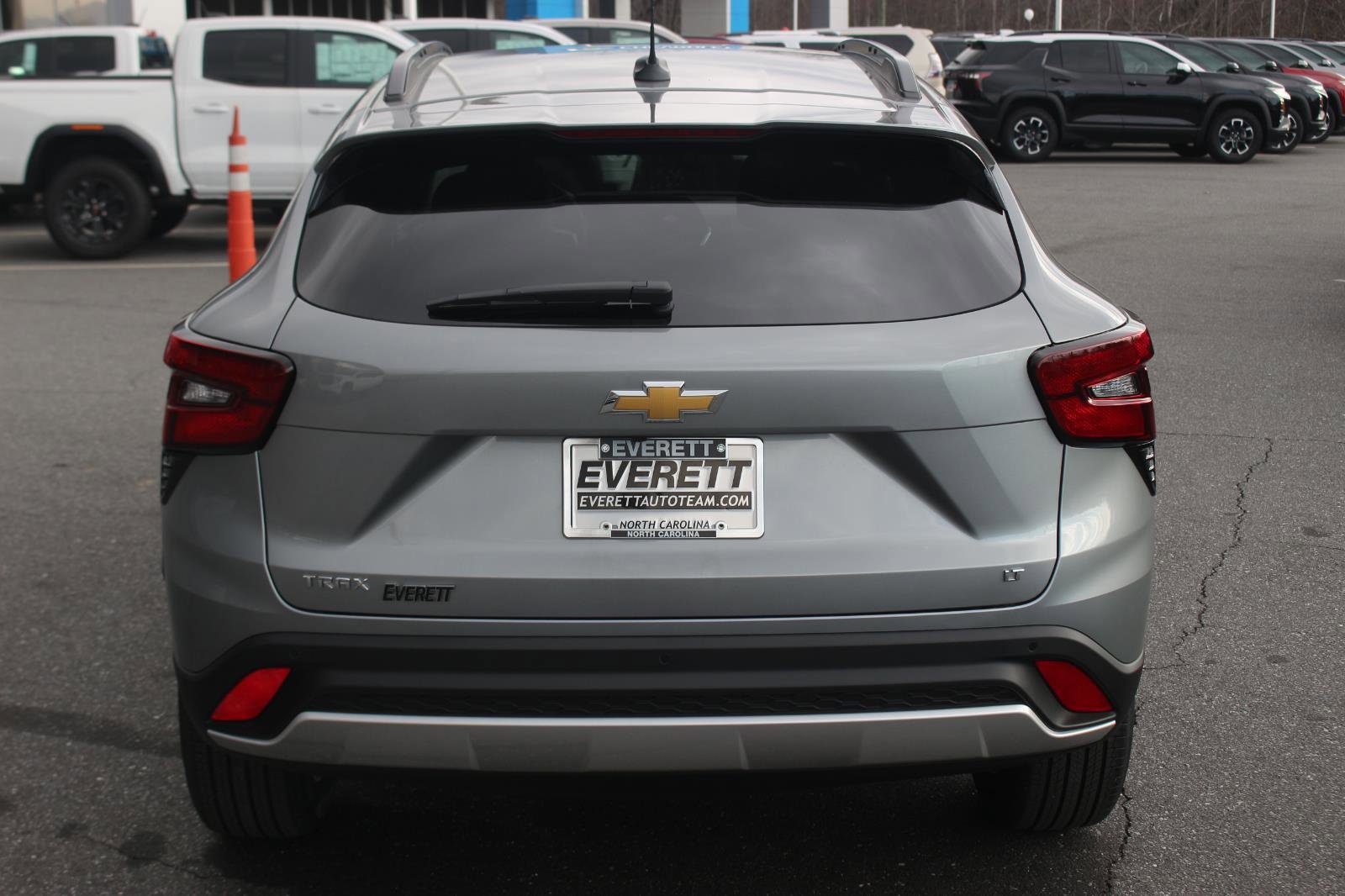 New 2026 Chevrolet Trax LT w/ Driver Confidence Package image 6