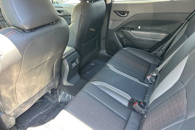 Used 2025 Subaru Crosstrek 2.5i Limited w/ Crosstrek Mirror Package AWD/4WD image 12