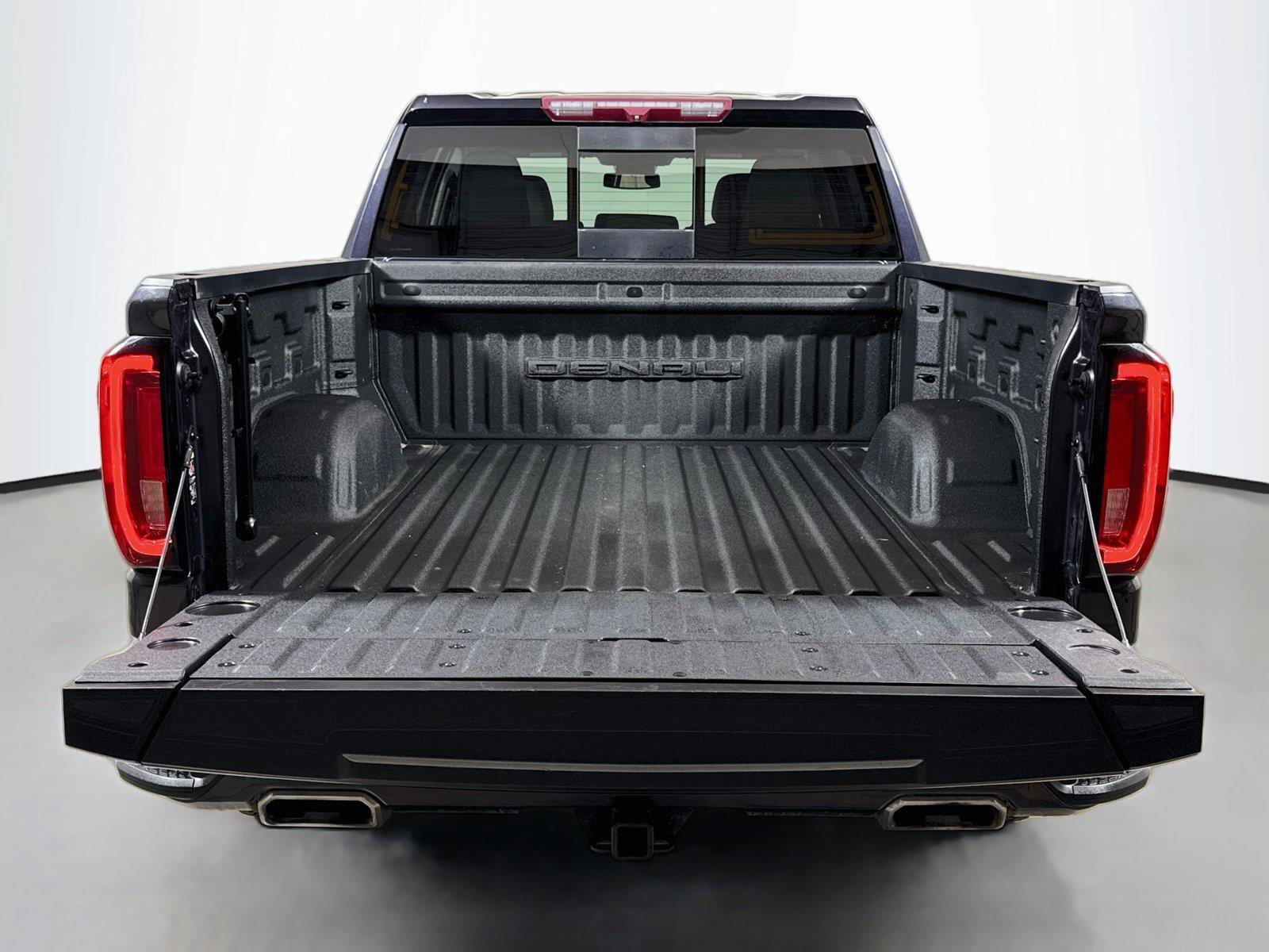Used 2022 GMC Sierra 1500 Denali AWD/4WD image 26