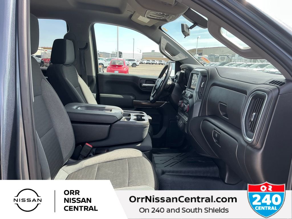 Used 2019 Chevrolet Silverado 1500 LT w/ All-Star Edition image 10