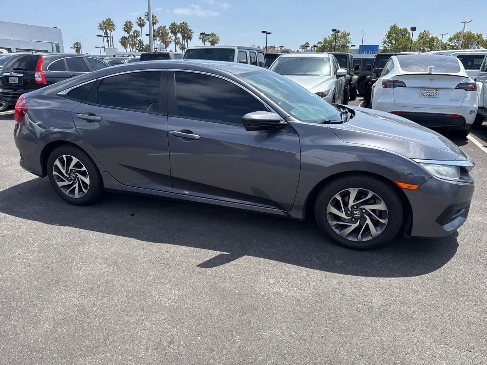 Used 2016 Honda Civic EX image 10