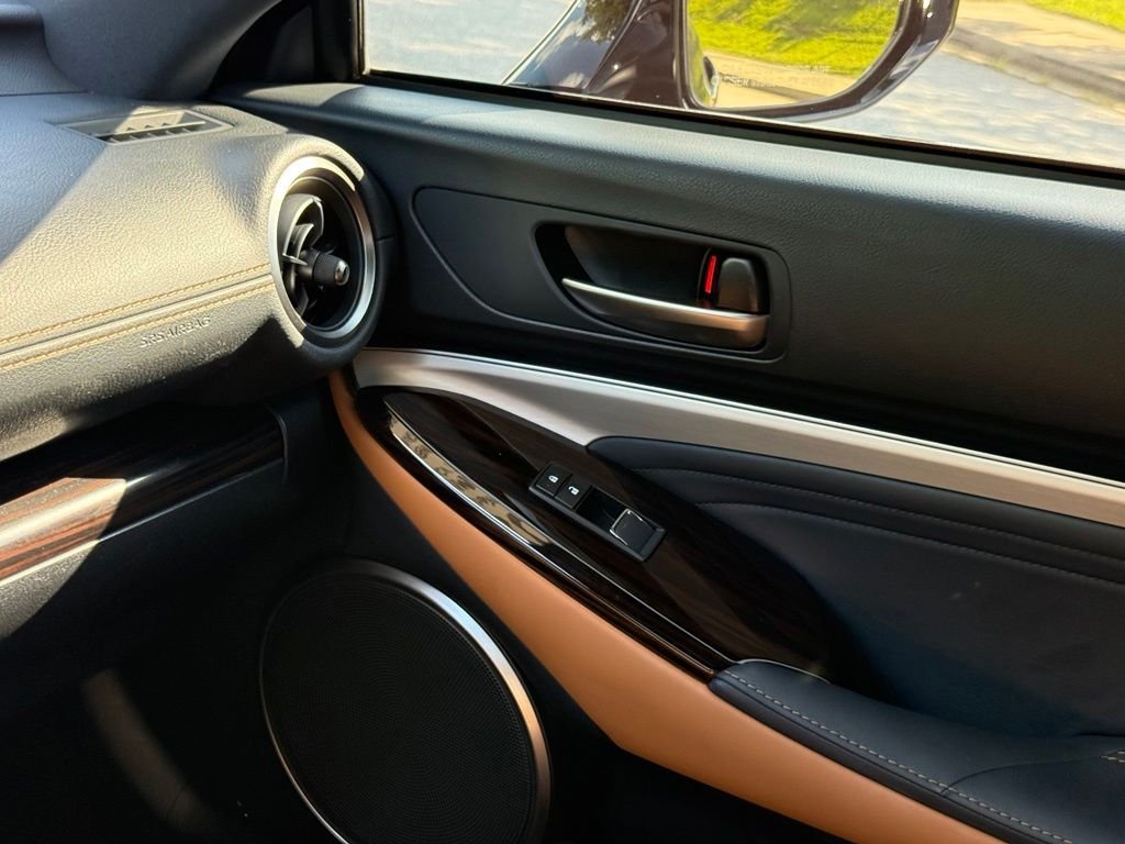 Certified 2023 Lexus RC 350 RWD image 36