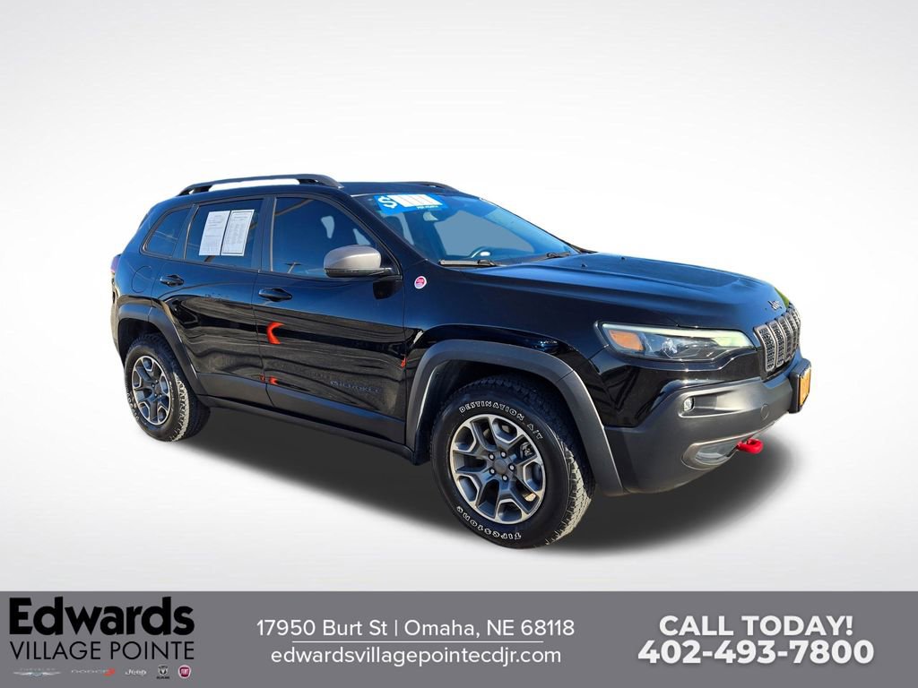 Used 2020 Jeep Cherokee Trailhawk w/ Cold Weather Group AWD/4WD image 1