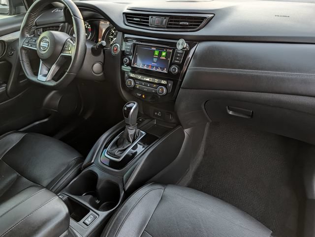 Used 2020 Nissan Rogue SL FWD image 31