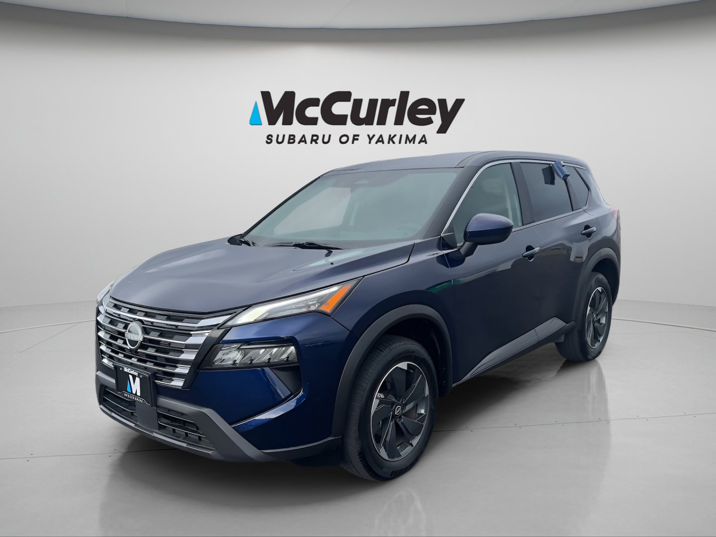 Used 2024 Nissan Rogue SV AWD/4WD image 1