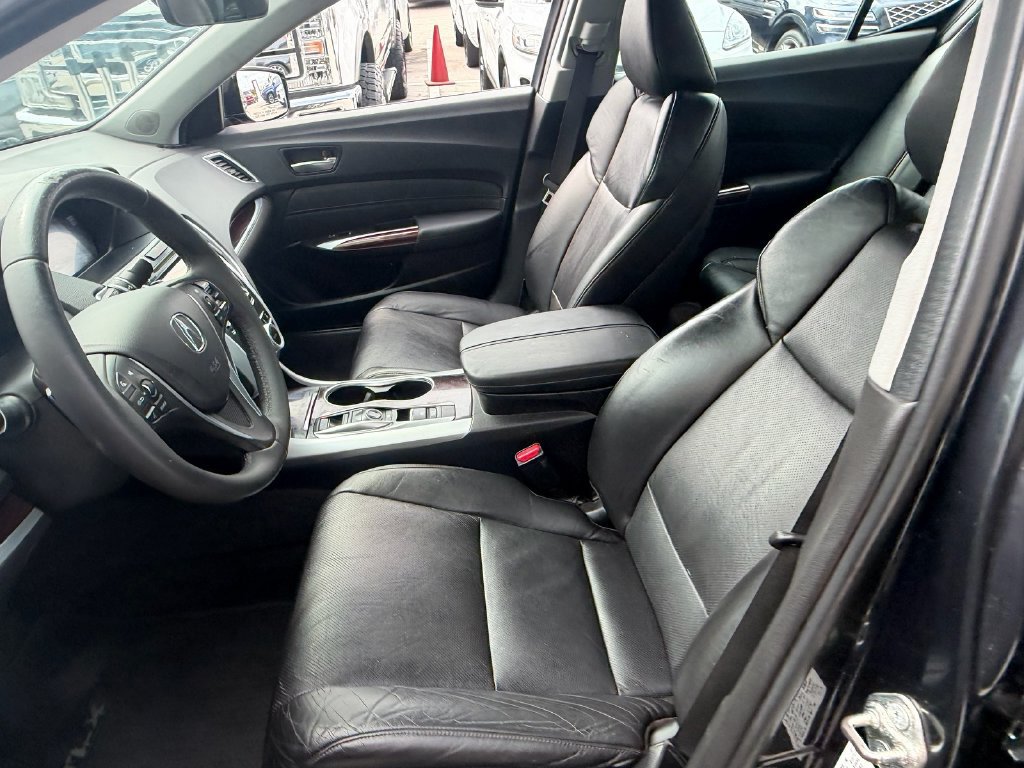 Used 2015 Acura TLX w/ Technology Package FWD image 10