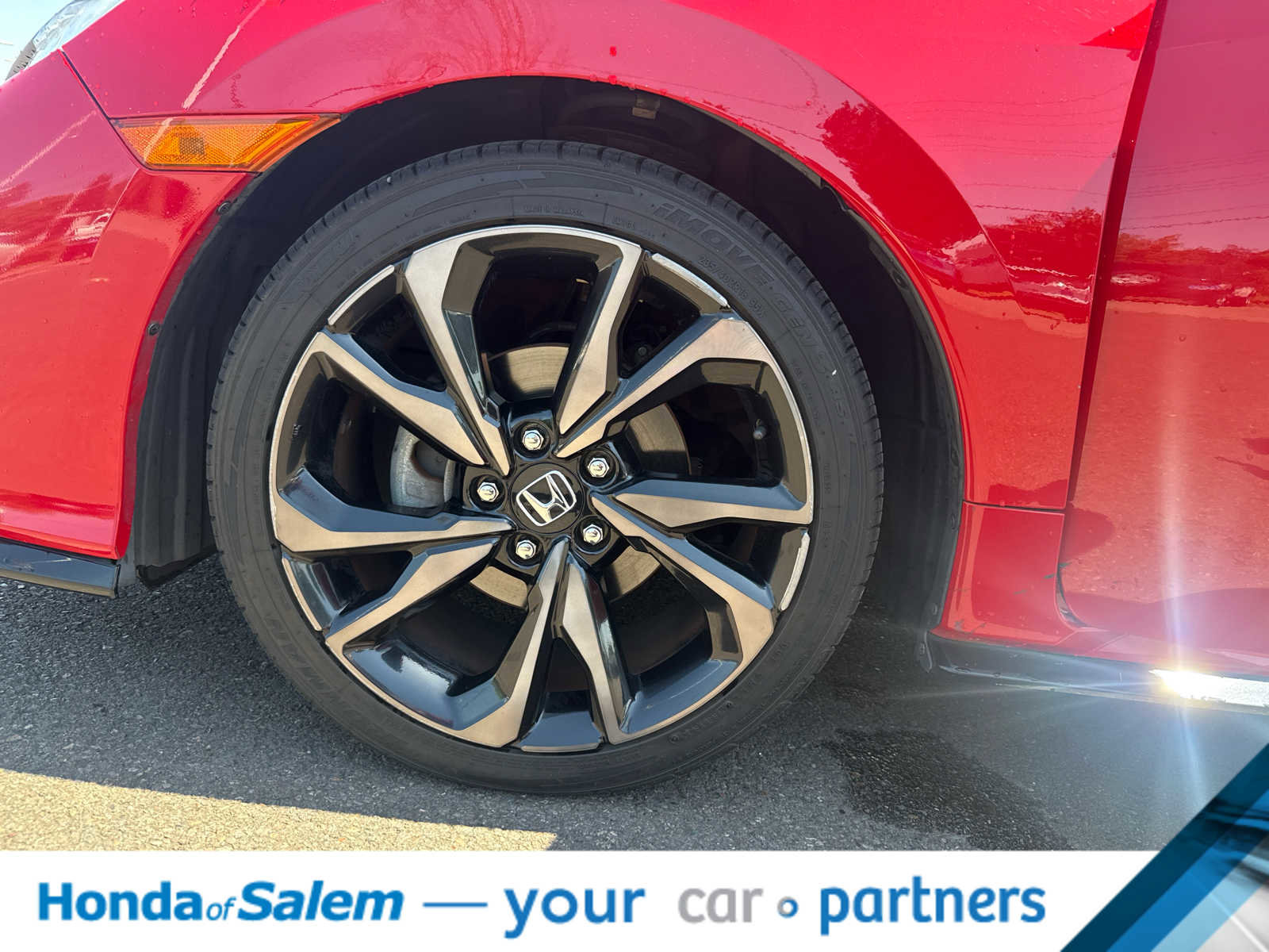 Used 2018 Honda Civic Sport Touring image 8