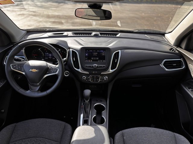 Certified 2024 Chevrolet Equinox LT w/ LPO, Floor Liner Package image 21