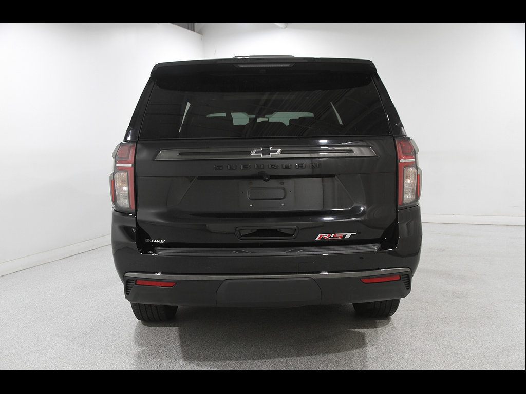 Used 2022 Chevrolet Suburban RST w/ Luxury Package AWD/4WD image 22