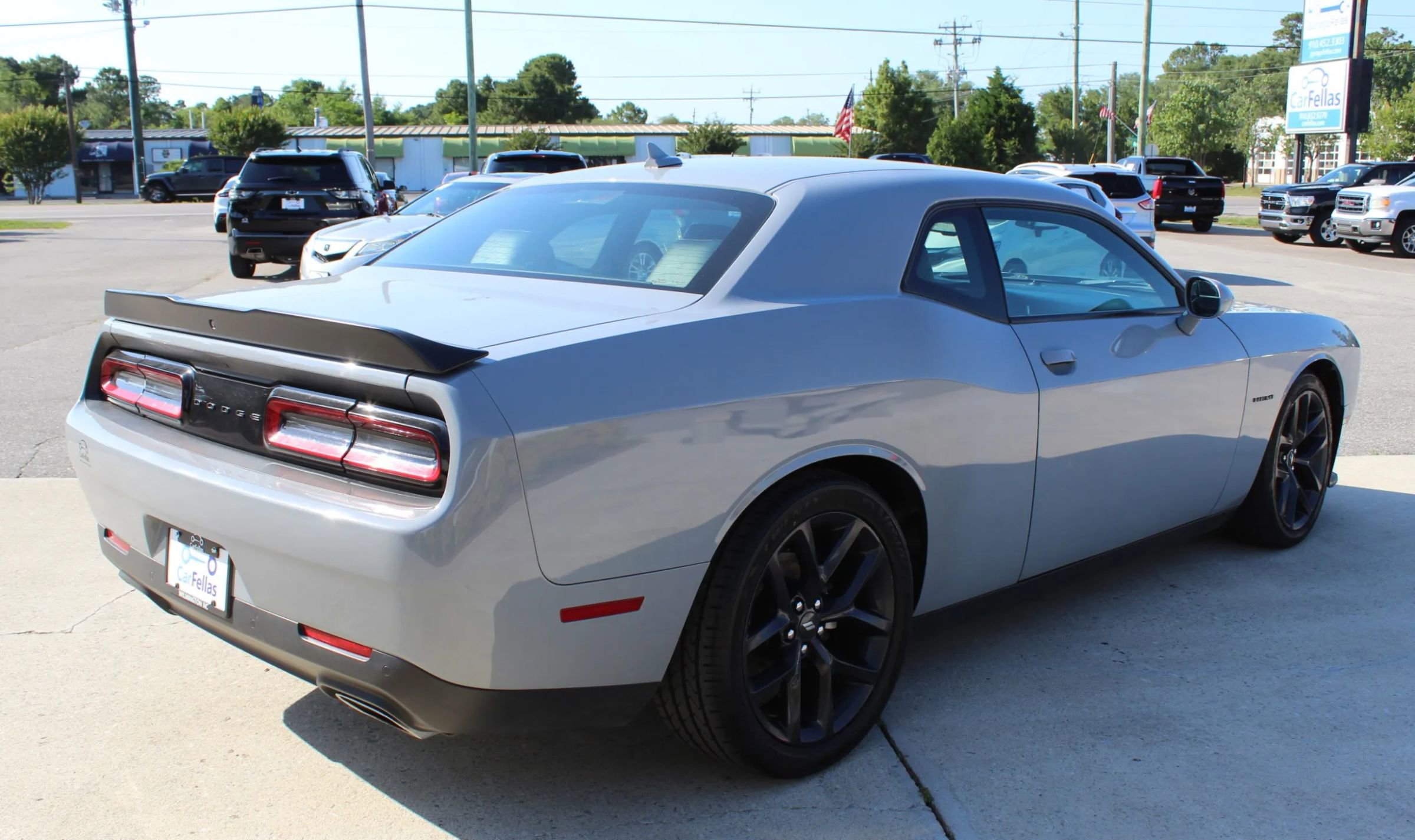 Used 2022 Dodge Challenger R/T w/ Plus Package RWD image 5