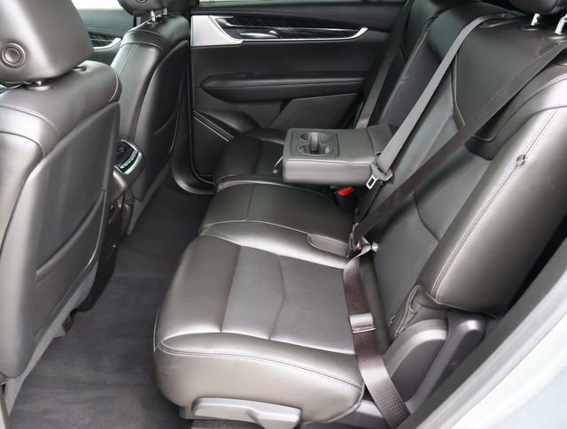 Certified 2023 Cadillac XT6 Premium Luxury FWD image 26