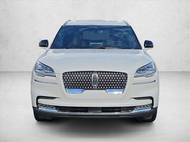 Used 2023 Lincoln Aviator Reserve w/ Equipment Group 201A AWD/4WD image 2