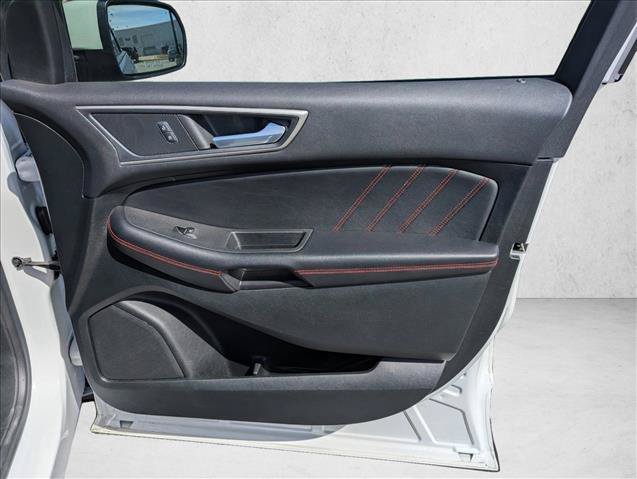 Used 2022 Ford Edge ST-Line AWD/4WD image 24