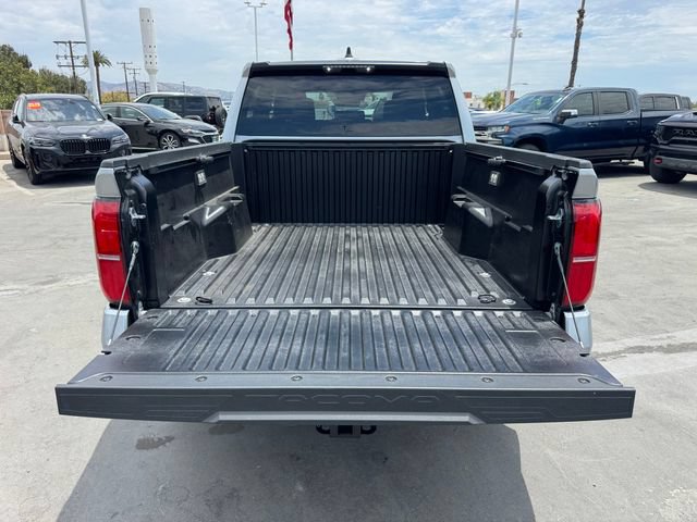 Used 2026 Toyota Tacoma SR5 AWD/4WD image 10
