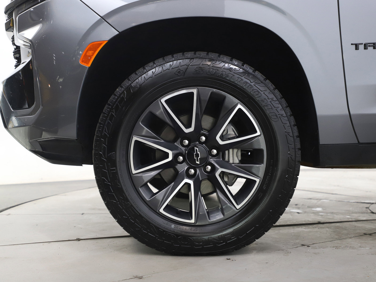 Used 2021 Chevrolet Tahoe Z71 w/ Z71 Off-Road Package AWD/4WD image 34