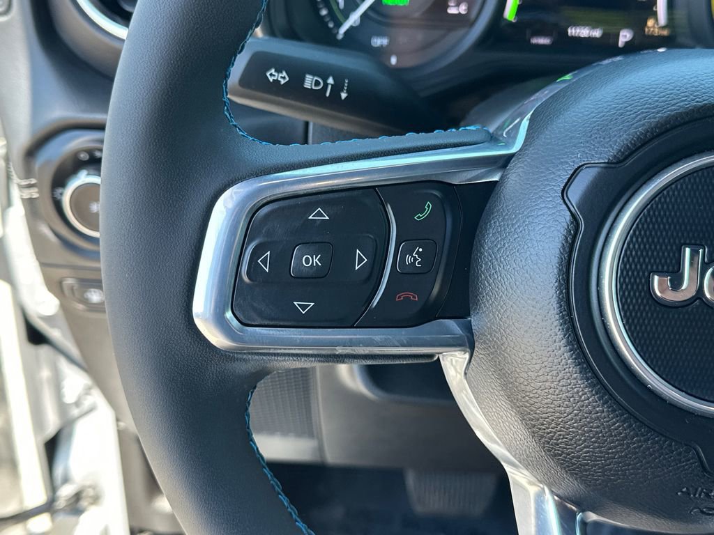 Used 2024 Jeep Wrangler High Altitude AWD/4WD image 24