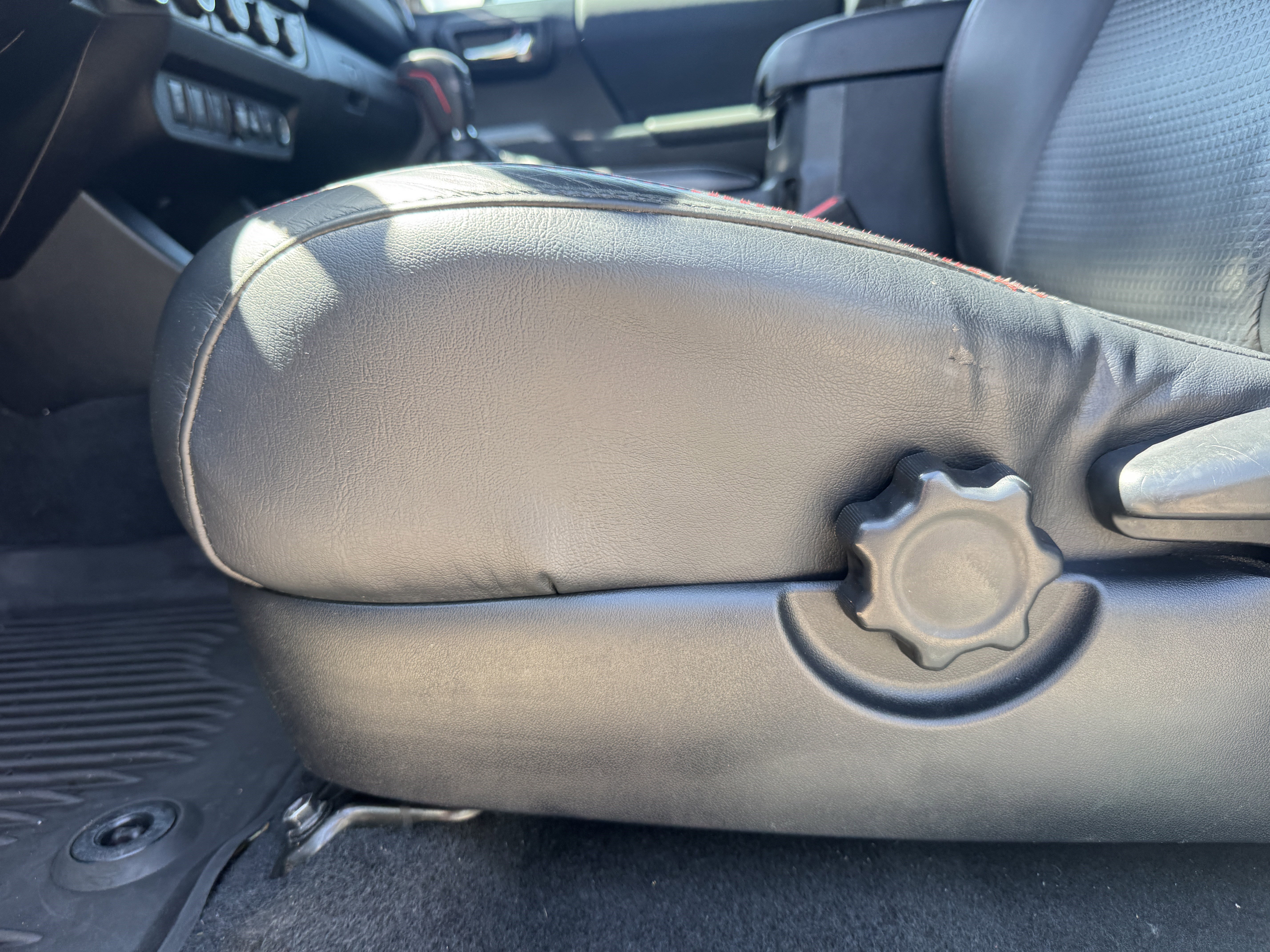 Used 2019 Toyota Tacoma TRD Pro AWD/4WD image 18