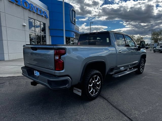 Used 2024 Chevrolet Silverado 3500 High Country w/ High Country Premium Package AWD/4WD image 5