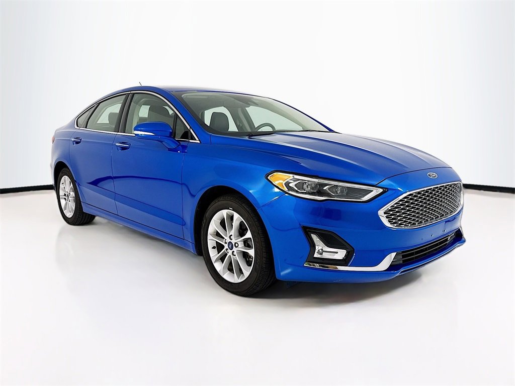 Used 2020 Ford Fusion Energi Titanium image 7