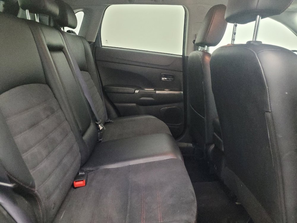 Used 2024 Mitsubishi Outlander Sport SE image 19