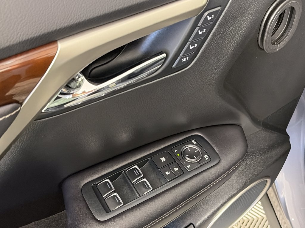 Used 2016 Lexus RX 350 AWD w/ Premium Package image 26