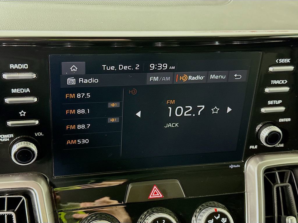 Used 2022 Kia Sorento LX image 6