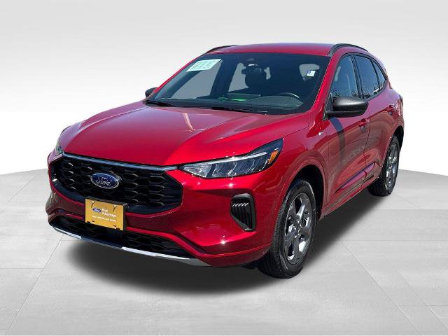 Certified 2024 Ford Escape ST-Line w/ Tech Pack #1 AWD/4WD image 2