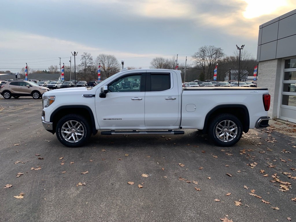 Used 2019 GMC Sierra 1500 SLT w/ SLT Premium Package image 3