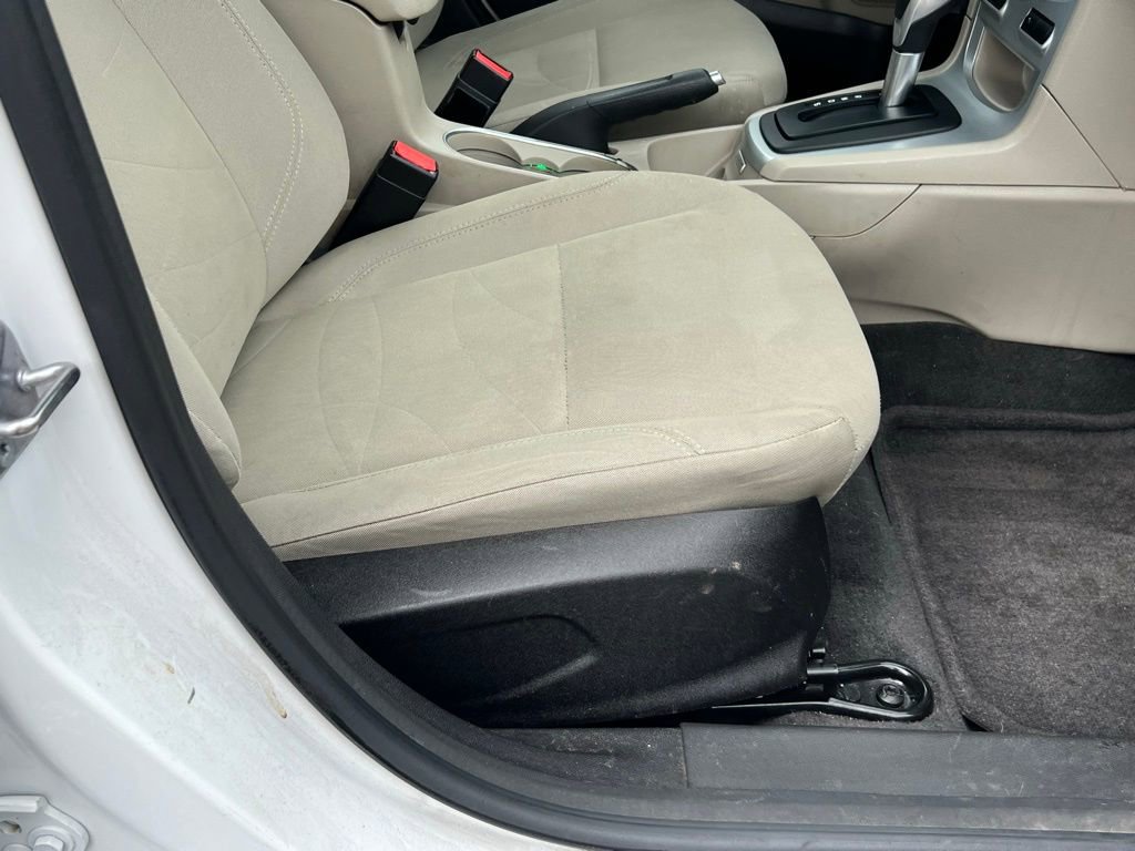 Used 2016 Ford Fiesta SE image 18