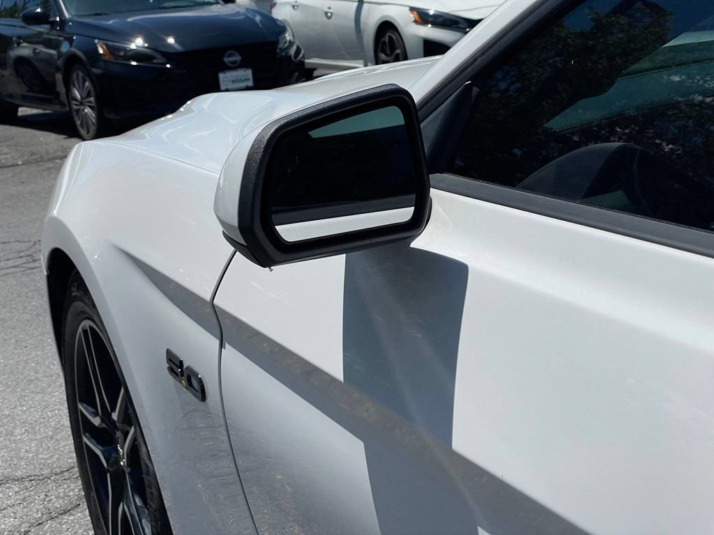Used 2021 Ford Mustang GT RWD image 26