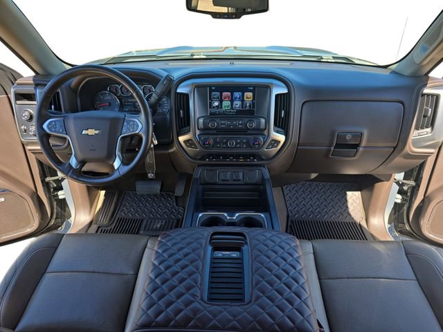 Used 2017 Chevrolet Silverado 1500 LTZ Z71 w/ LTZ Plus Package image 9