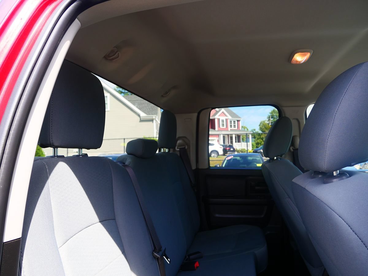 Used 2019 RAM 1500 Express AWD/4WD image 28