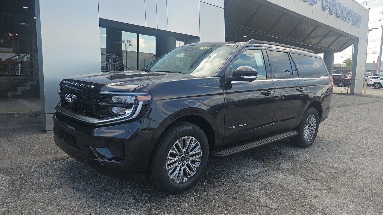 New 2027 Ford Expedition Max Platinum AWD/4WD image 1
