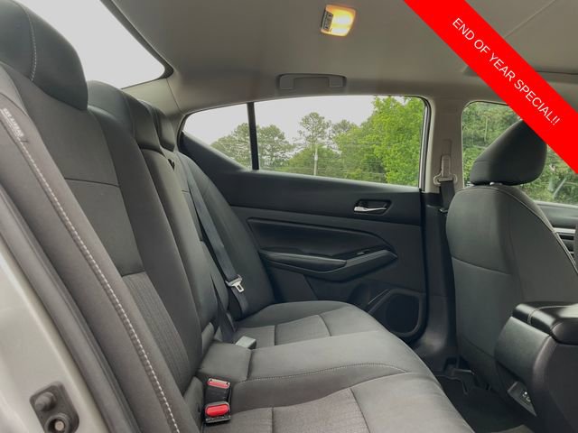 Used 2022 Nissan Altima 2.5 SV w/ SV Premium Package image 13