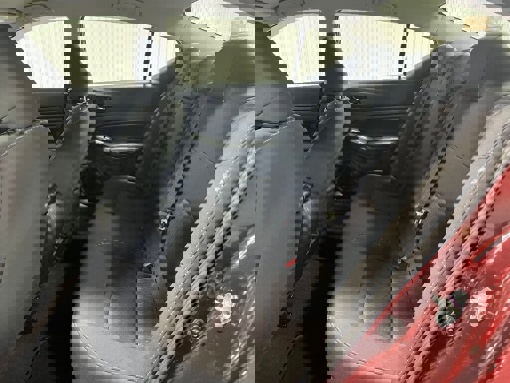 Used 2024 Nissan Altima 2.5 SV image 6