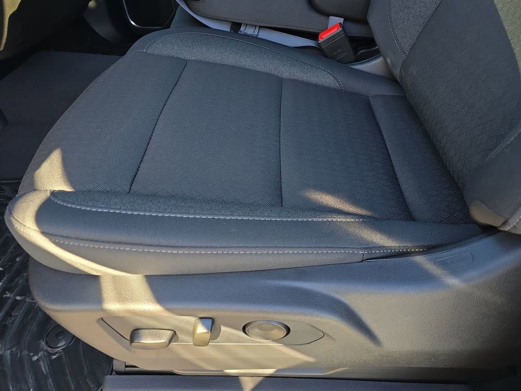 New 2026 GMC Sierra 1500 Elevation image 12