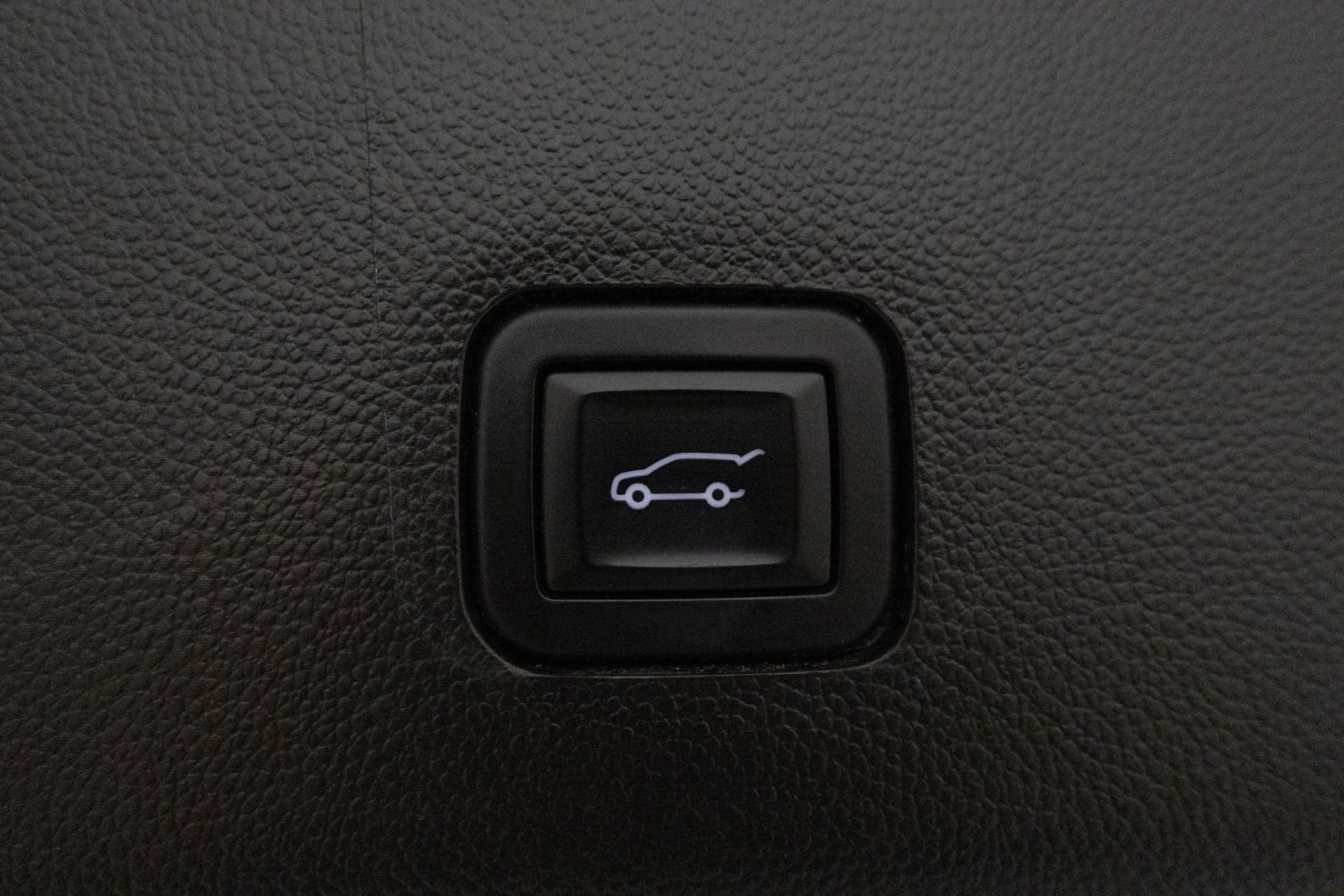 Used 2019 Chevrolet Traverse LT w/ LT Premium Package image 36
