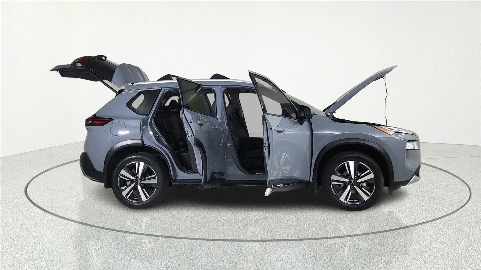 Used 2023 Nissan Rogue Platinum w/ Platinum Premium Package FWD image 8