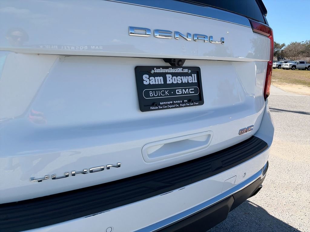 Certified 2025 GMC Yukon Denali image 32
