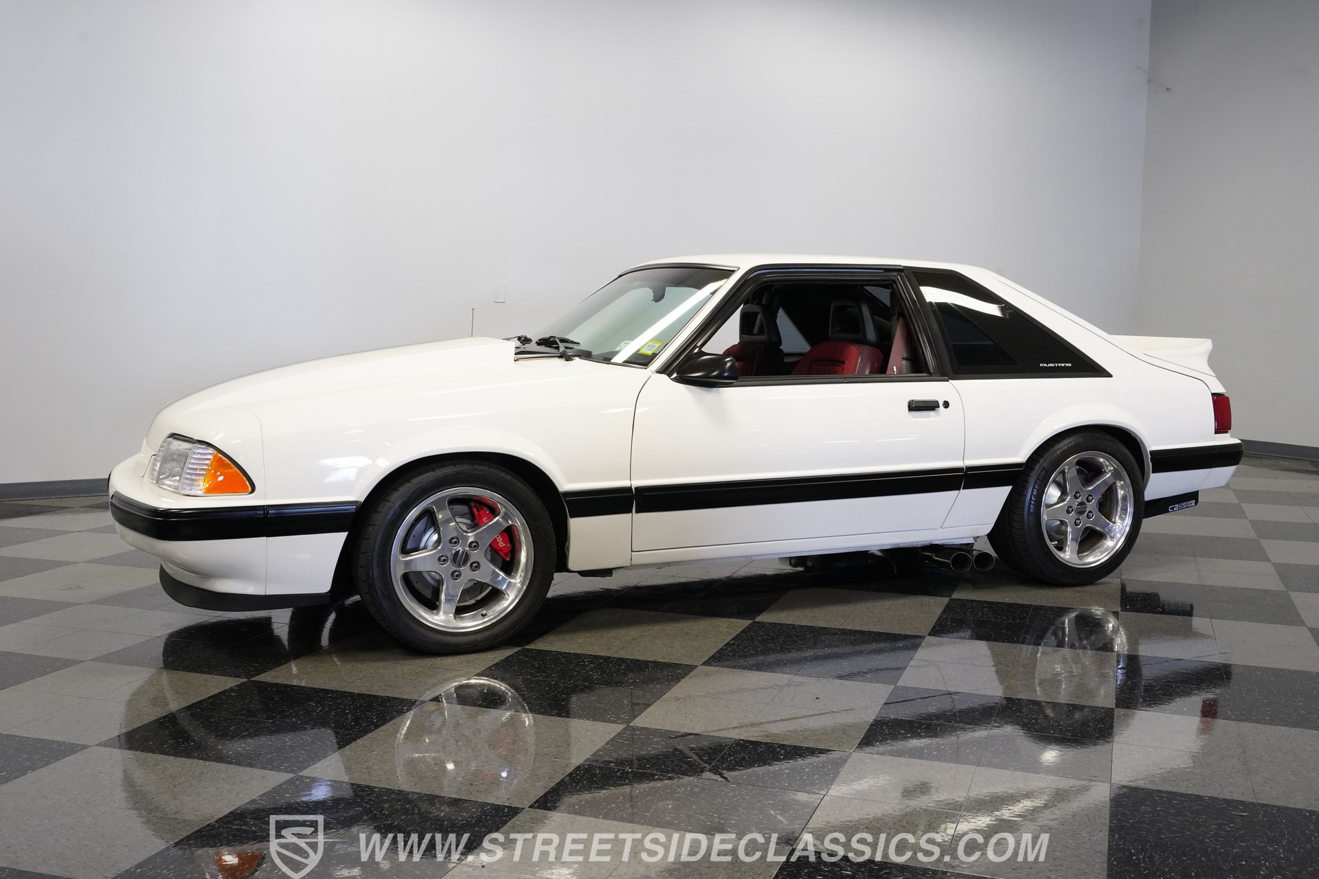 Used 1993 Ford Mustang LX RWD image 7
