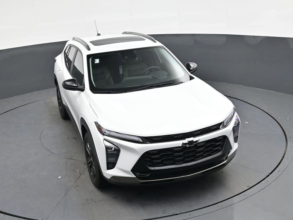 Used 2025 Chevrolet Trax ACTIV w/ Sunroof Package image 23