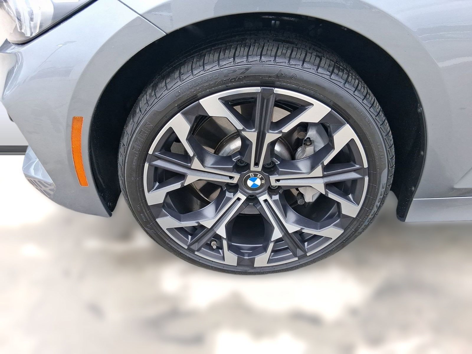 Used 2025 BMW 330i Sedan w/ Convenience Package image 10